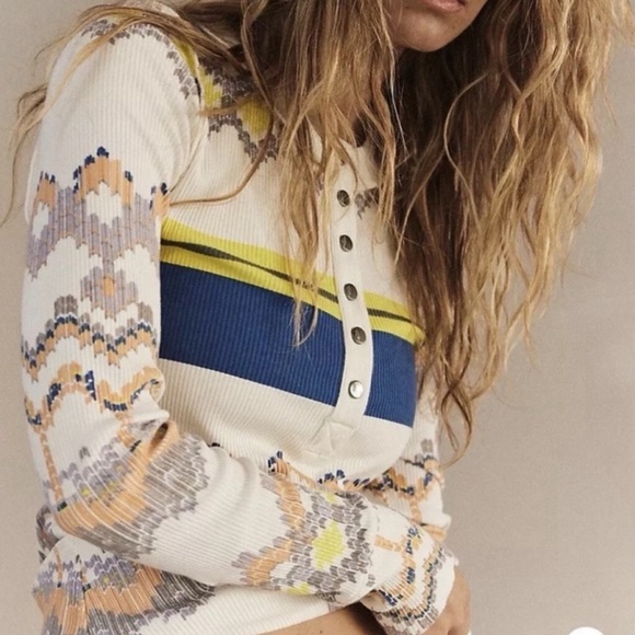 FP Movement by Free People Tops - FREE PEOPLE MOVEMENT Rally Thermal Printed Long Sleeve Top NEW Large